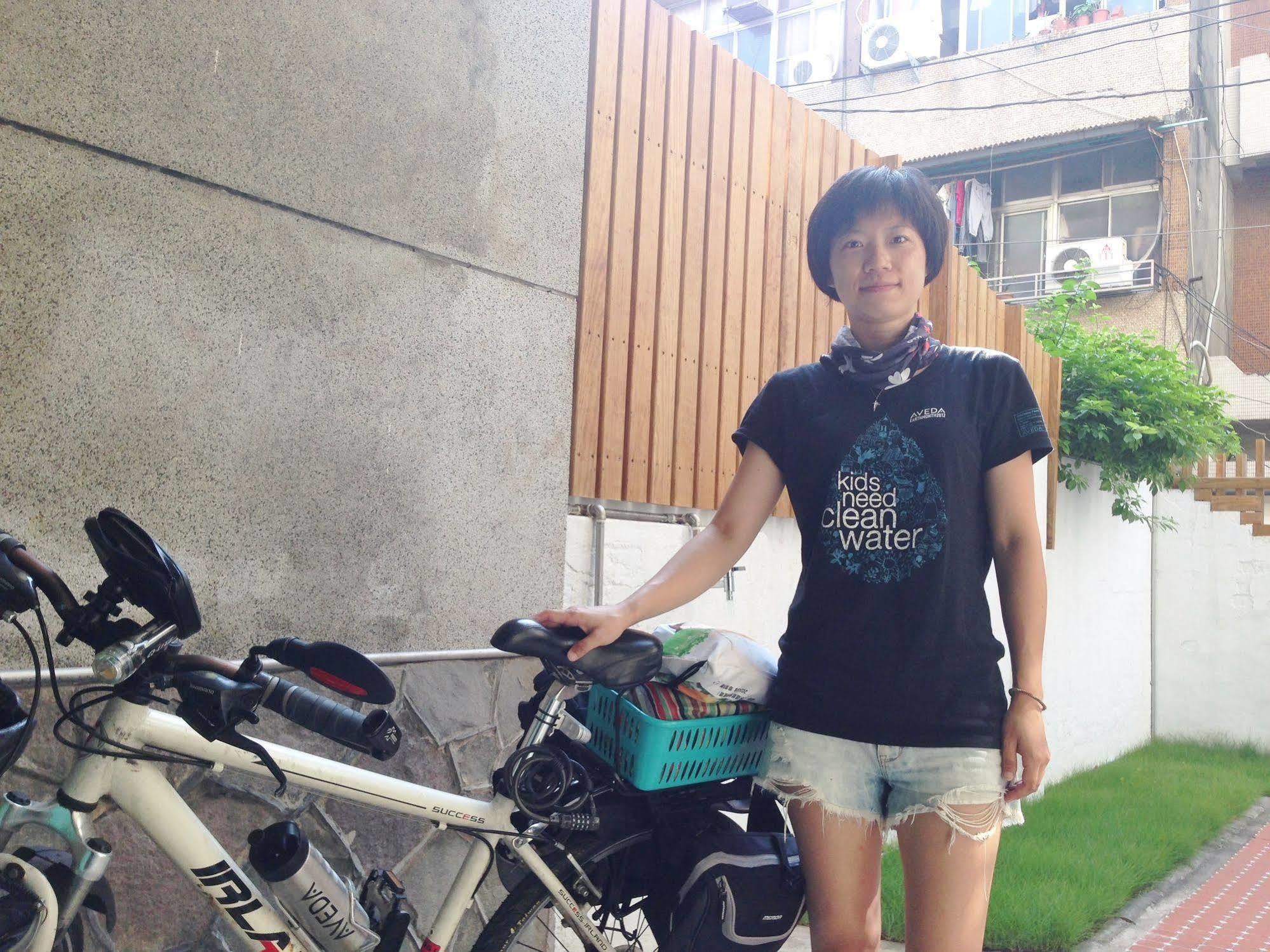 With Inn Hostel Kaohsiung Eksteriør billede
